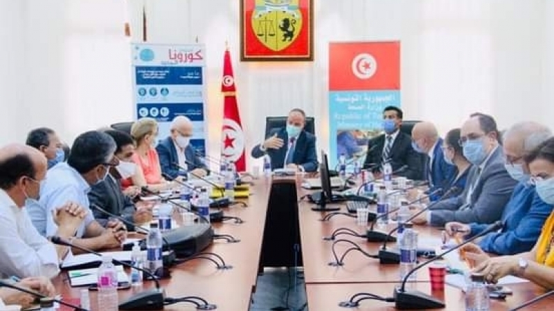 عودة على آخر إجراءات مجابهة كورونا ،وسب و شتم بين النائب مبروك كرشيد و سائق حافلة
