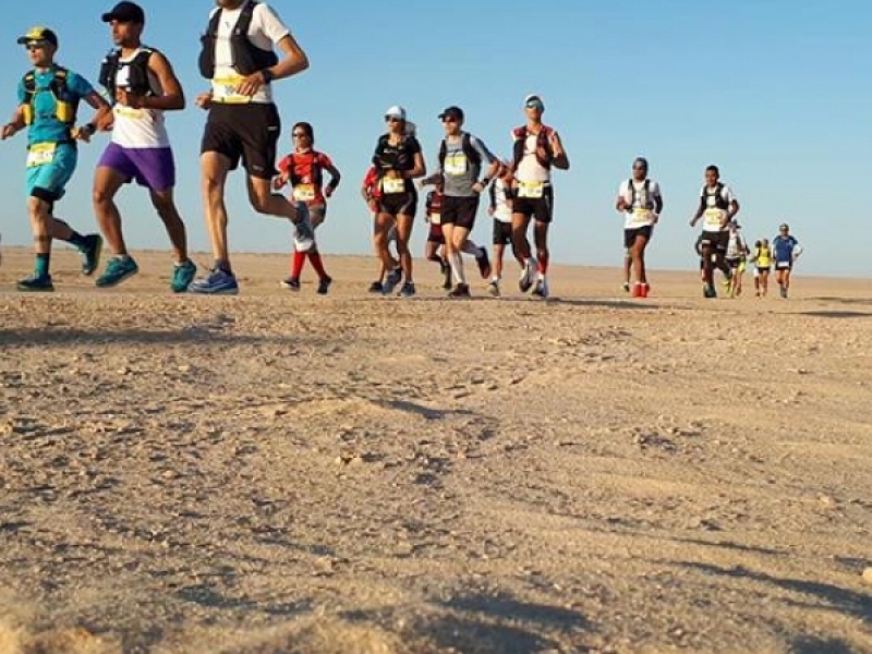 بالصور: انطلاق الدورة الثانية لماراطون الترا ميراج بتوزر