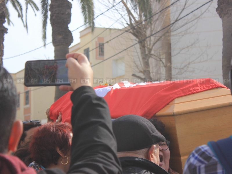 تونس تشيع الناشطة الحقوقية لينا بن مهني إلى مثواها الأخير