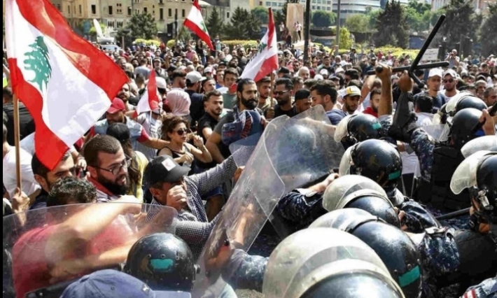 دول عربية تحذّر مواطنيها من السفر إلى لبنان
