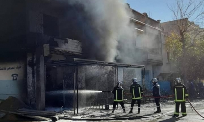 القيروان: السيطرة على حريق بمستودع عشوائي لبيع البنزين المهرب في المنصورة
