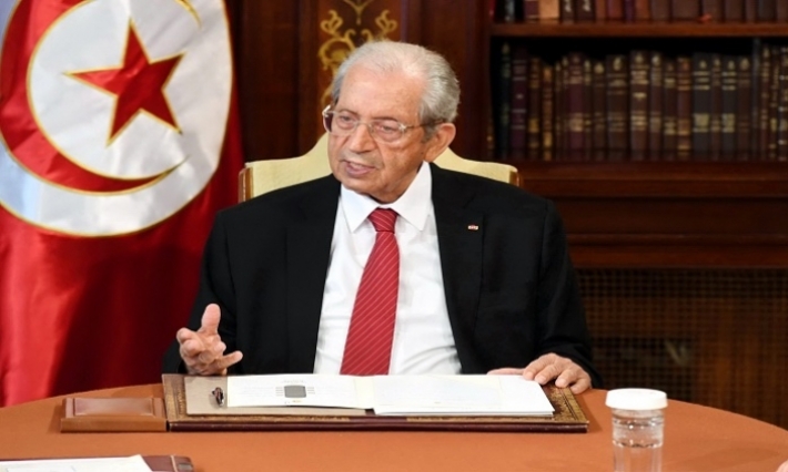 رئيس الجمهورية المؤقت يقرر التمديد في حالة الطوارئ 