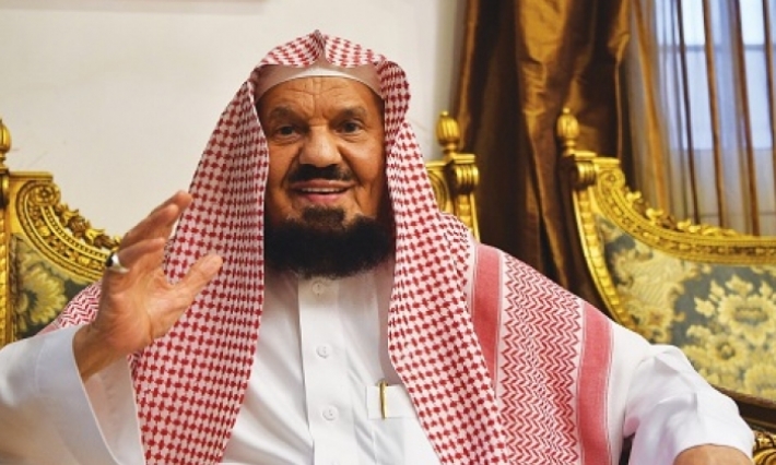 شيخ سعودي: مصاب الكورونا الهارب عمدا من الحجر الصحي يجوز قتله ''تعزيرا'' 