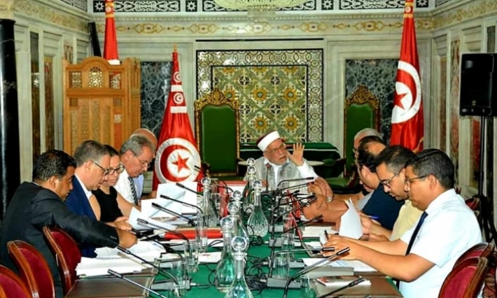 رئيس مجلس النواب بالنيابة يدعو أعضاء مكتب البرلمان ورؤساء الكتل إلى الاجتماع الإثنين المقبل