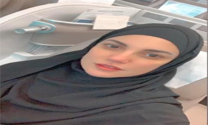 درة زروق تطل على إنستغرام بالحجاب 