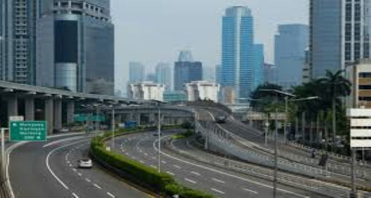 جاكرتا تفرض إغلاقا جزئيا وسط ارتفاع عدد الإصابات بفيروس كورونا