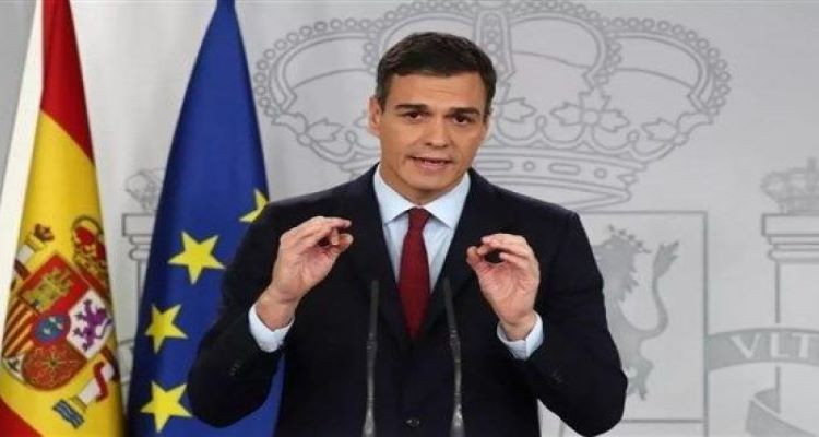 الحكومة الإسبانية تعتزم إعادة فتح عدة مطارات أمام الرحلات الدولية