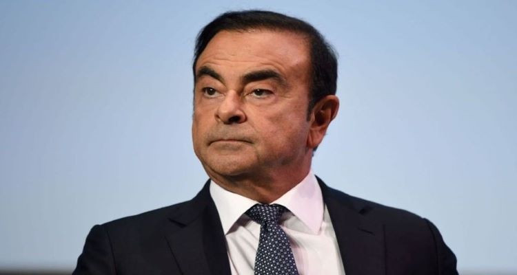 توقيف شخصين يشتبه بتواطئهما في فرار كارلوس غصن