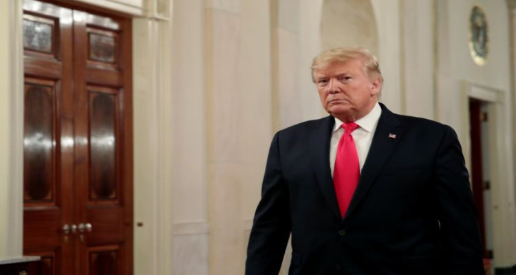 نقل ترامب إلى مخبأ سري أثناء احتجاجات قرب البيت الأبيض