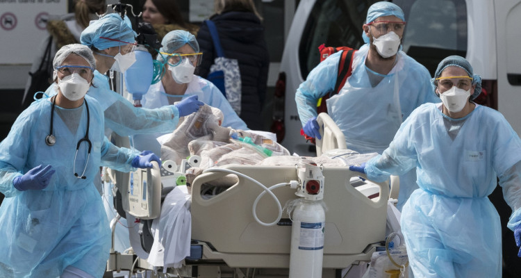 Royaume-Uni : 761 morts supplémentaires à l'hôpital en 24 heures