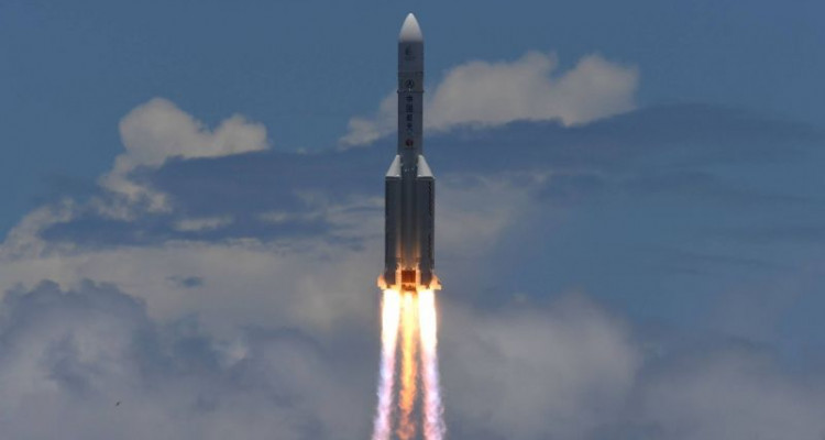La Chine lance une sonde spatiale vers Mars