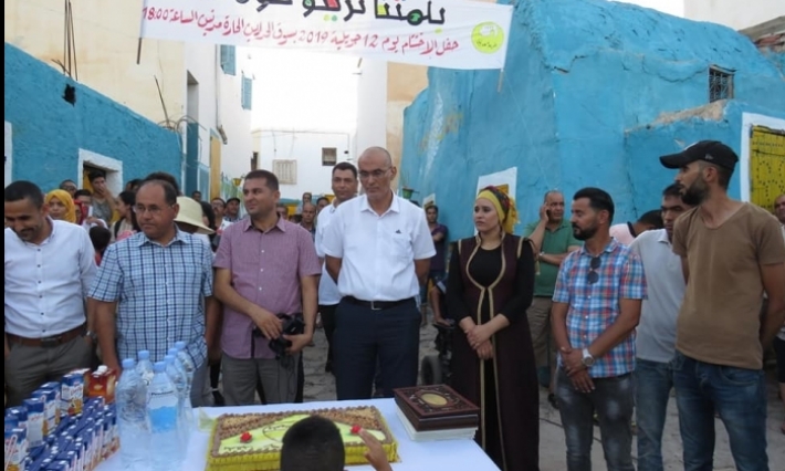(صورة) مدنين: اختتام تظاهرة ''بلمتنا نزينو حومتنا'' التي غيرت بالكامل وجه سوق الحدادين 