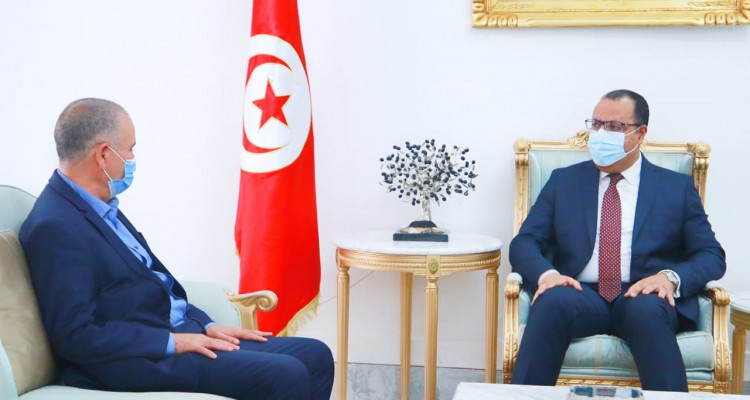 الوضع الوبائي محور لقاء المشيشي والطبوبي