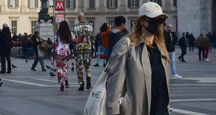 إيطاليا تلغي إلزام وضع الكمامات في الأماكن المفتوحة