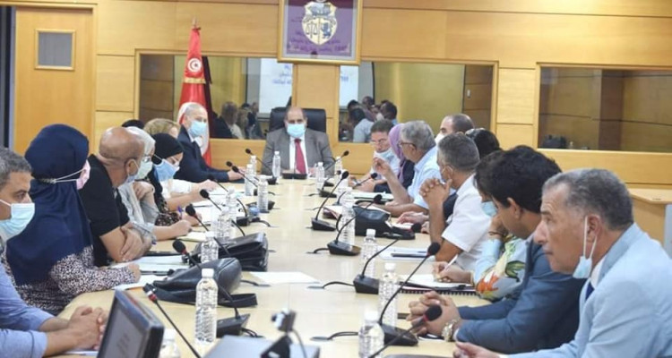 وزير التجارة : سنستعمل كل الآليات للتصدي لظاهرتي الإحتكار والانتصاب الفوضوي