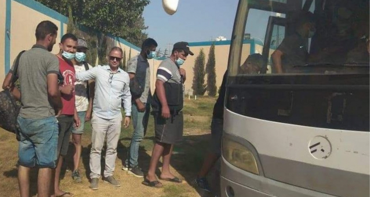 مساء اليوم: ترحيل 76 شابا تونسيا من طرابلس