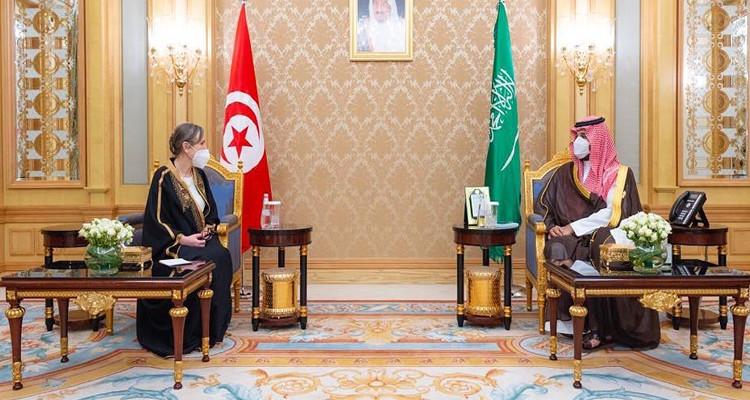نجلاء بودن تلتقي ولي العهد السعودي