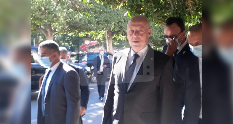 العاصمة: رئيس الجمهورية  يتحوّل الى شارع الحبيب بورقيبة