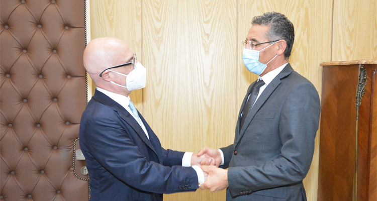 المقاربة الشاملة للهجرة محور لقاء وزير الداخلية وسفير إيطاليا بتونس 
