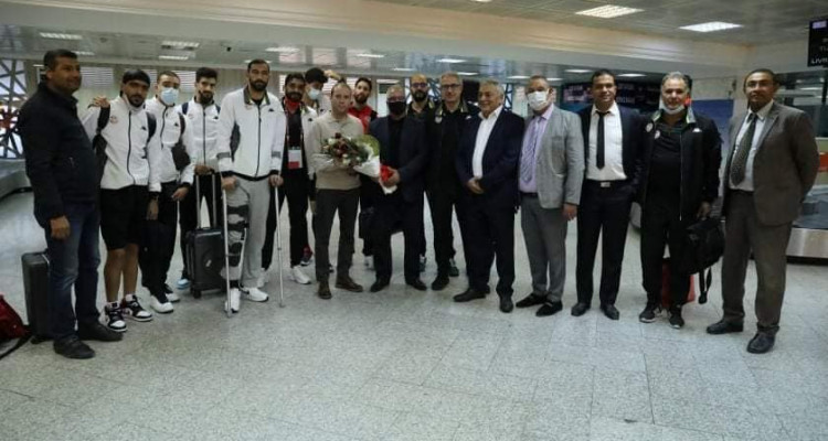 وفد المنتخب الوطني لكرة القدم يعود إلى تونس 