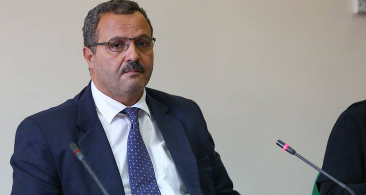 عبد اللطيف المكي يدعو المواطنين للنزول إلى الشارع يوم 14 جانفي