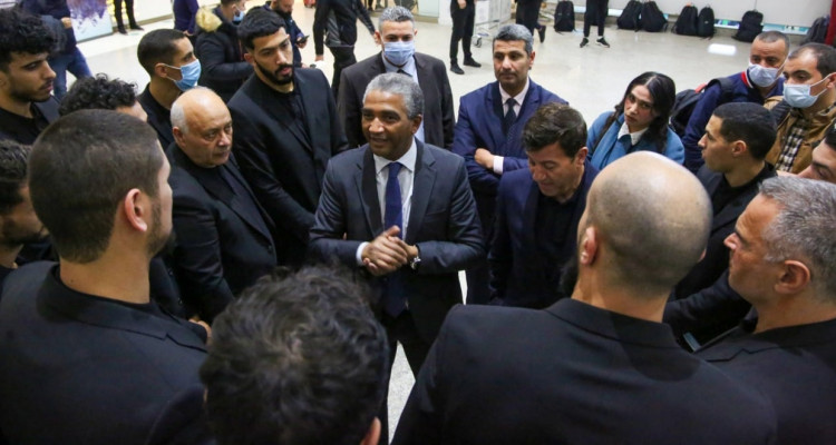 وزير الرياضة يودّع المنتخب التونسي لكرة السلة قبل السفر الى السنغال