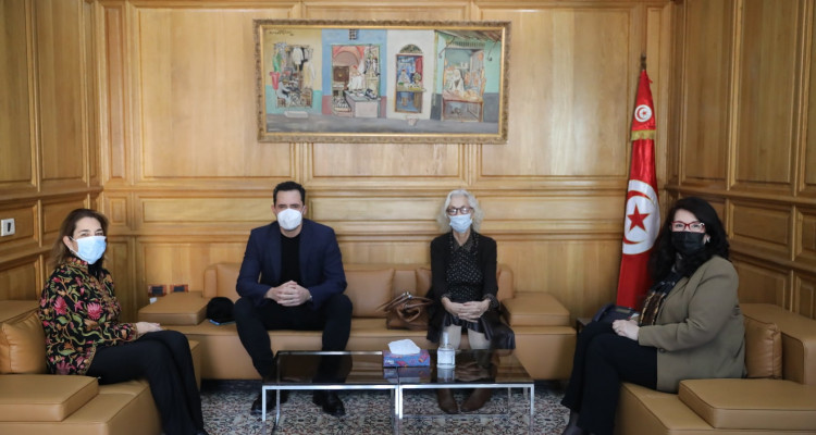 احتفاء بنجاح فيلم "غدوة": ظافر العابدين ودرة بوشوشة في ضيافة وزيرة الثقافة