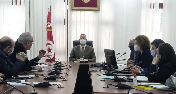 تطوّرات الوضع الوبائي محور الاجتماع الدوري لوزير الصحة