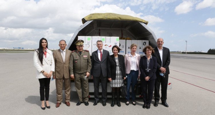 تونس تتسلّم أكثر من 599 ألف جرعة تلقيح ضد كورونا من ألمانيا