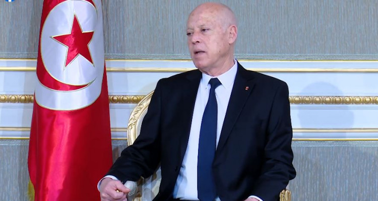 قيس سعيد يدعو الى الرجوع  للبذور التونسية