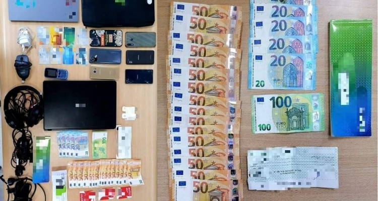 إيقاف عصابة اخترقت منظومة شركة اتصالات واستولت على أكثر من مليون دينار