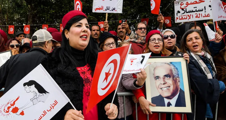 عبير موسي : 18 جوان مسيرة  للدستوري الحر دون انتظار موافقة الوالي أو سعيّد