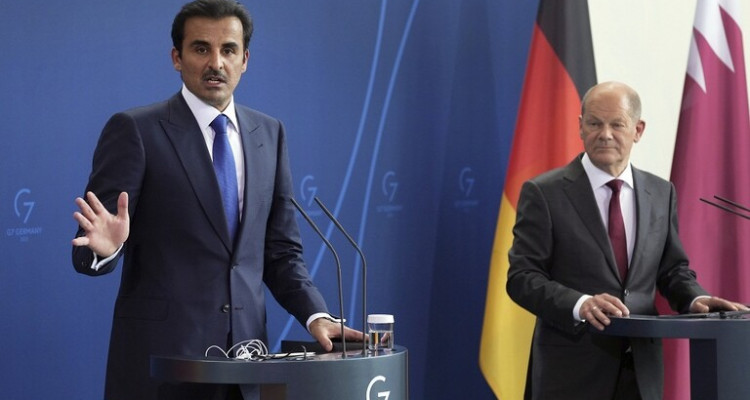 منها "المثلية والكحول": أمير قطر يطالب باحترام ثقافة بلاده خلال المونديال