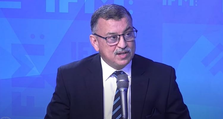 شهر سجنا مع تأجيل التنفيذ ضد العميد الأسبق عبد الرزاق الكيلاني