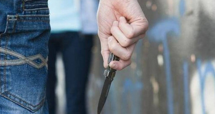 سيدي البشير: القبض على منحرف قام بـ''براكاج'' لثلاثة شبان قصّر