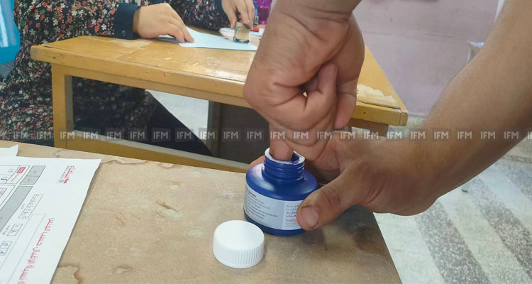 جمعية شباب بلا حدود: رئيس مركز اقتراع صوّت عوضا عن ناخب لم يحضر أصلا