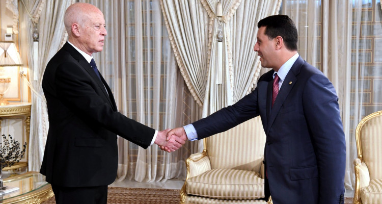 رئيس الجمهورية يستقبل وزير السياحة الجزائري