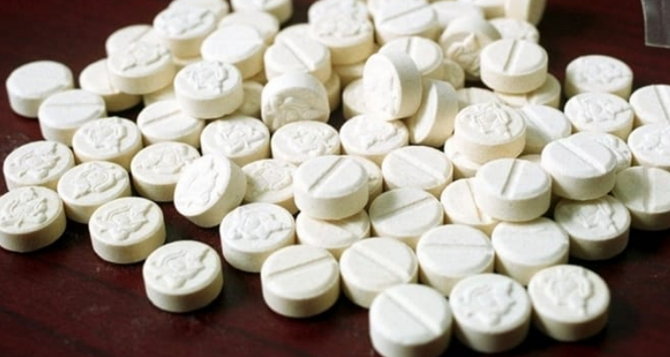 بن عروس: الاطاحة بمروّج مخدرات وحجز أكثر من 650 قرص مخدّر