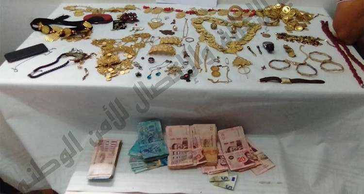 العاصمة:حجز مصوغ مسروق بقيمة 168 ألف دينار داخل محل لبيع الخردة