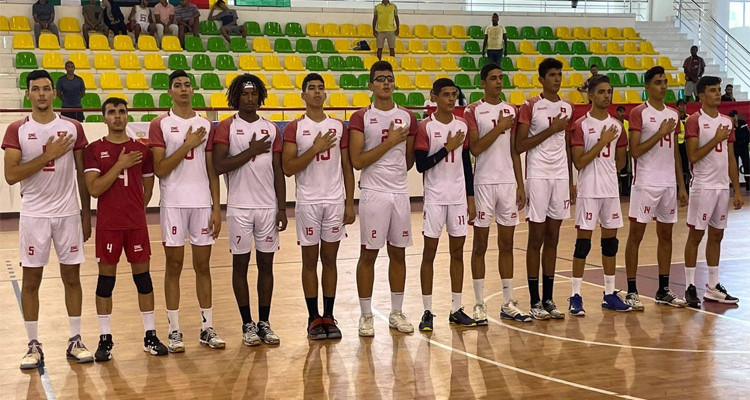 المنتخب التونسي أصاغر يمرّ الى نصف نهائي بطولة افريقيا للكرة الطائرة