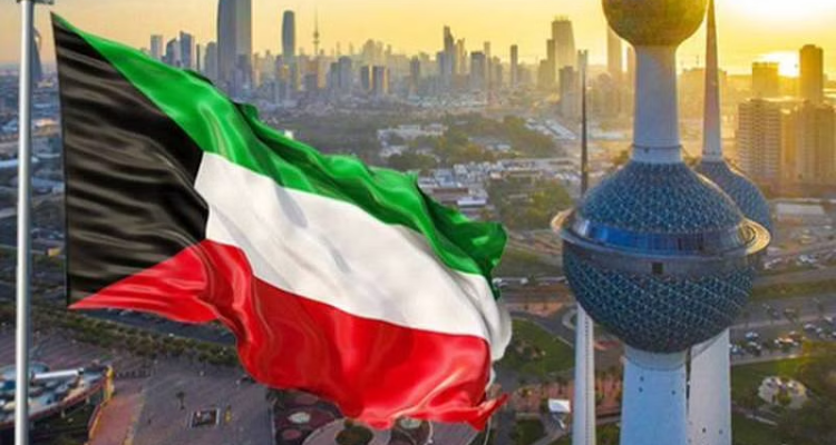 أمير الكويت يقبل استقالة الحكومة