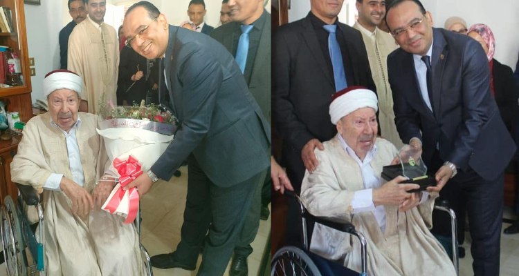 وزير الشؤون الدينية يكرّم الشيخ قدور الريفي