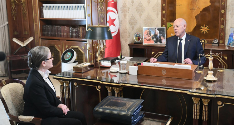 سعيّد  ينبّه من المال الفاسد  ويذكّر بالعقوبات ضدّ الراشي والمرتشي في الانتخابات