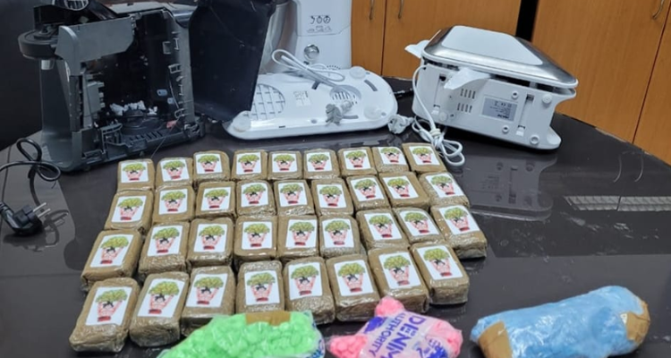 ميناء حلق الوادي: إحباط محاولة تهريب كمية من ''الزطلة'' وأقراص '' اكستازي''