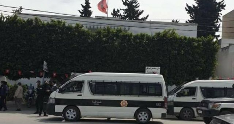 ايقاف 2781 شخصا مفتش عنهم في حملات أمنية بمحيط المؤسسات التربوية والجامعية