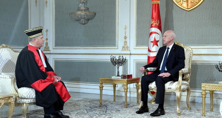 قيس سعيّد يلتقي  رئيس المجلس الأعلى المؤقت للقضاء العدلي