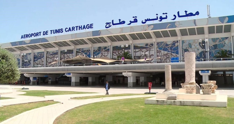 مطار تونس قرطاج : ضبط 22 وثيقة مفتعلة لدى مسافرين من جنسيات مختلفة