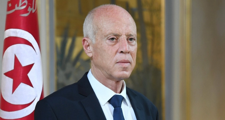 رئيس الجمهورية يؤدي زيارة فجئية الى مصنع الحليب بسليمان