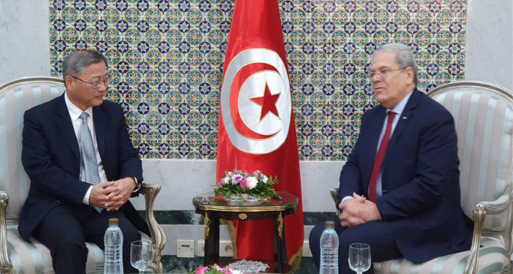 المشاريع التنموية محور لقاء الجرندي وسفير الصين بتونس