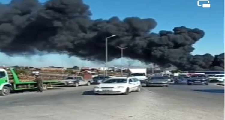 حريق بمصنع ''الجرارات'' في مفترق الطريق السيارة بباجة